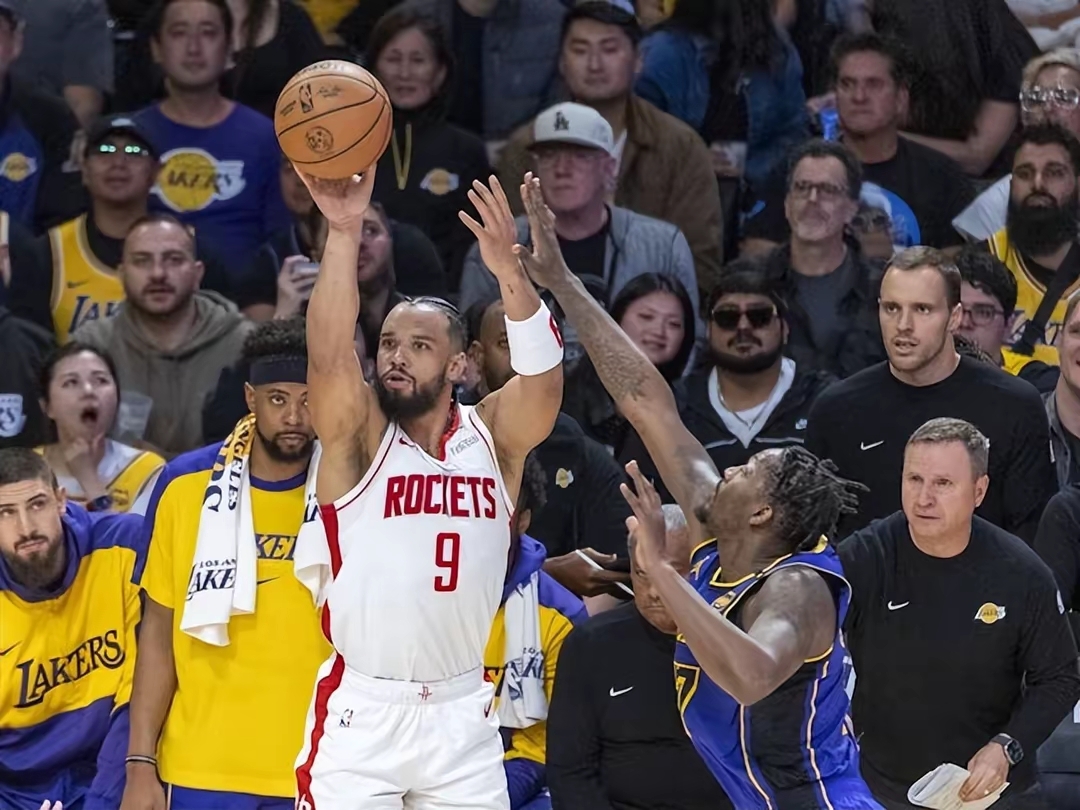 详细阅读:九游娱乐入口官网今夜NBA季后赛焦点战,犹他爵士止住颓势,气氛紧张,年轻球员得到机会的简单介绍 九游娱乐入口官网今夜NBA季后赛焦点战,犹他爵士止住颓势,气氛紧张,年轻球员得到机会的简单介绍